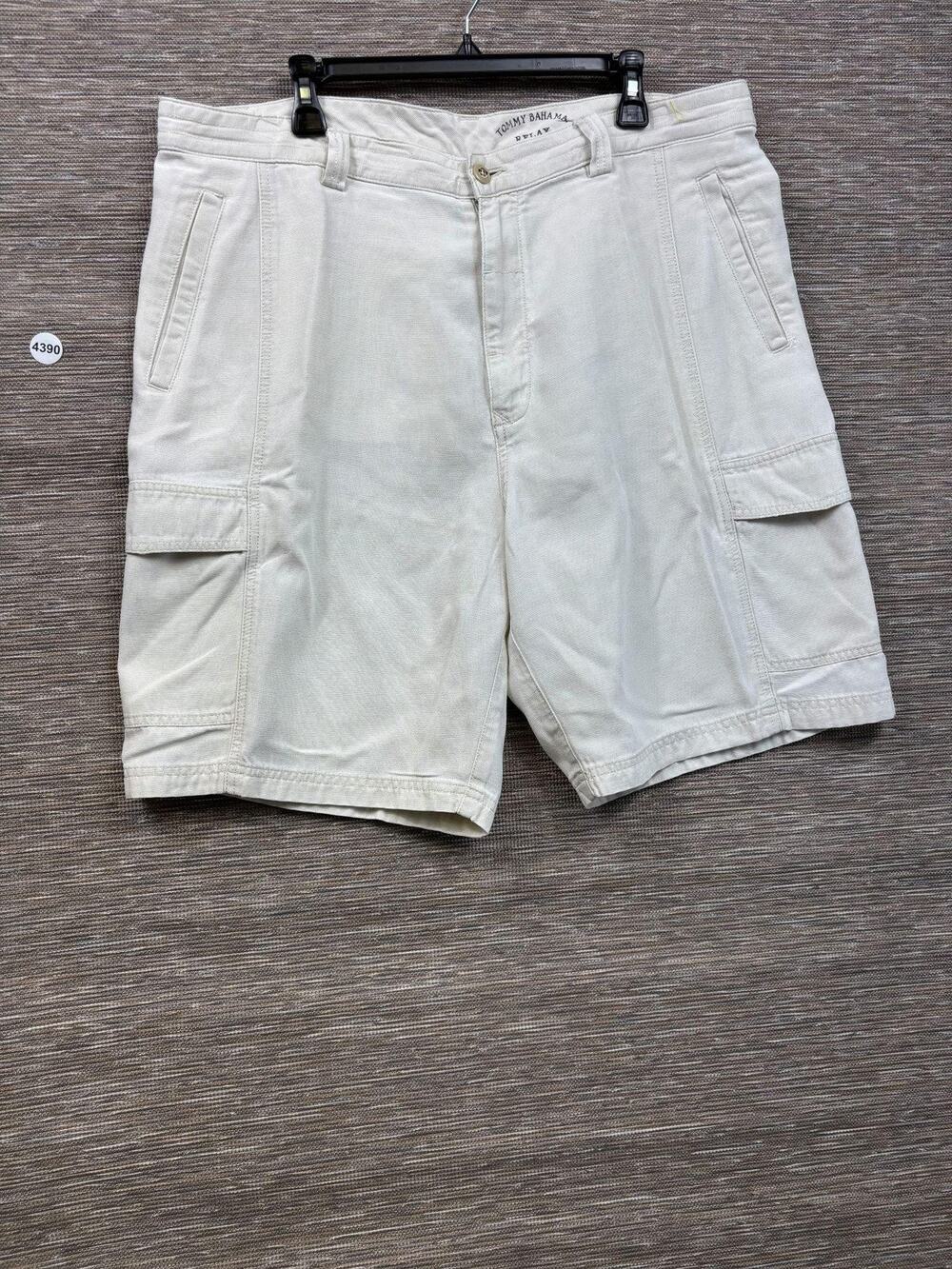 Tommy Bahama Shorts Mens 40 White Cargo Flat Front 11 Inseam Relaxed Fit Casual